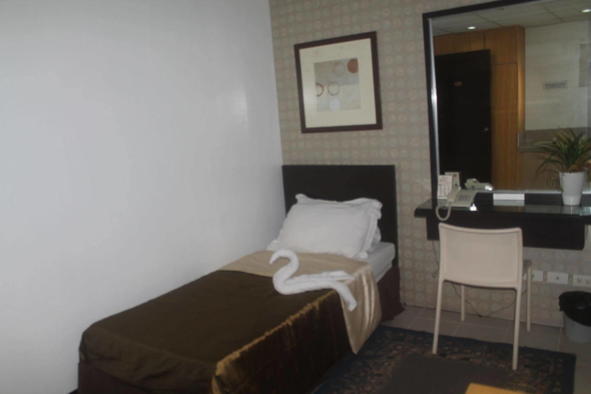Orange Nest Hotel Manila Eksteriør bilde