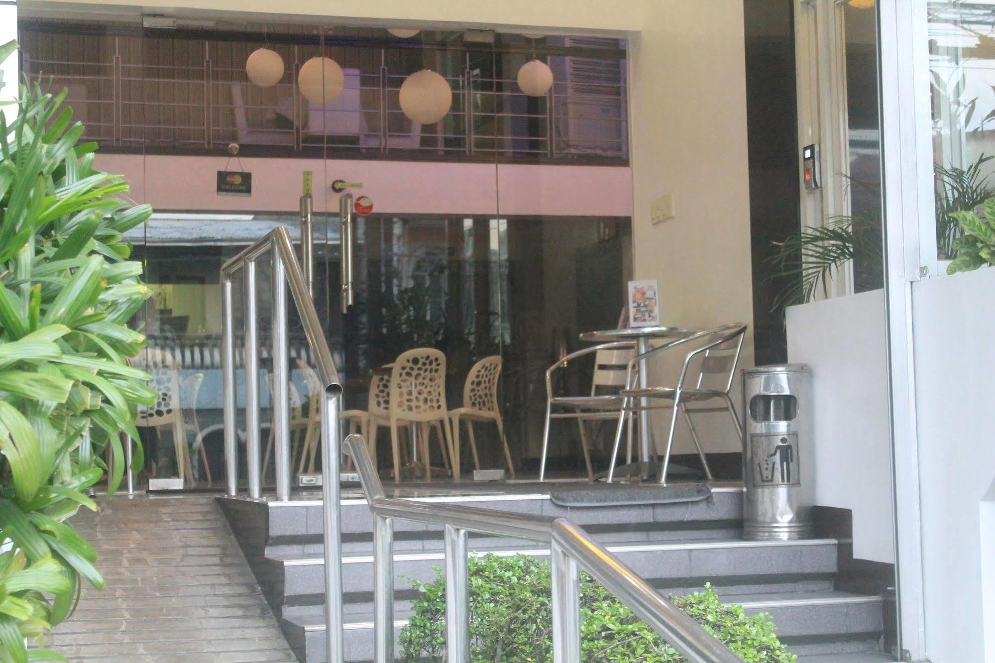 Orange Nest Hotel Manila Eksteriør bilde